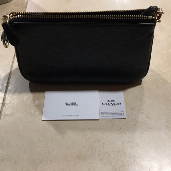 Coach Purse - Picture 6 of 14